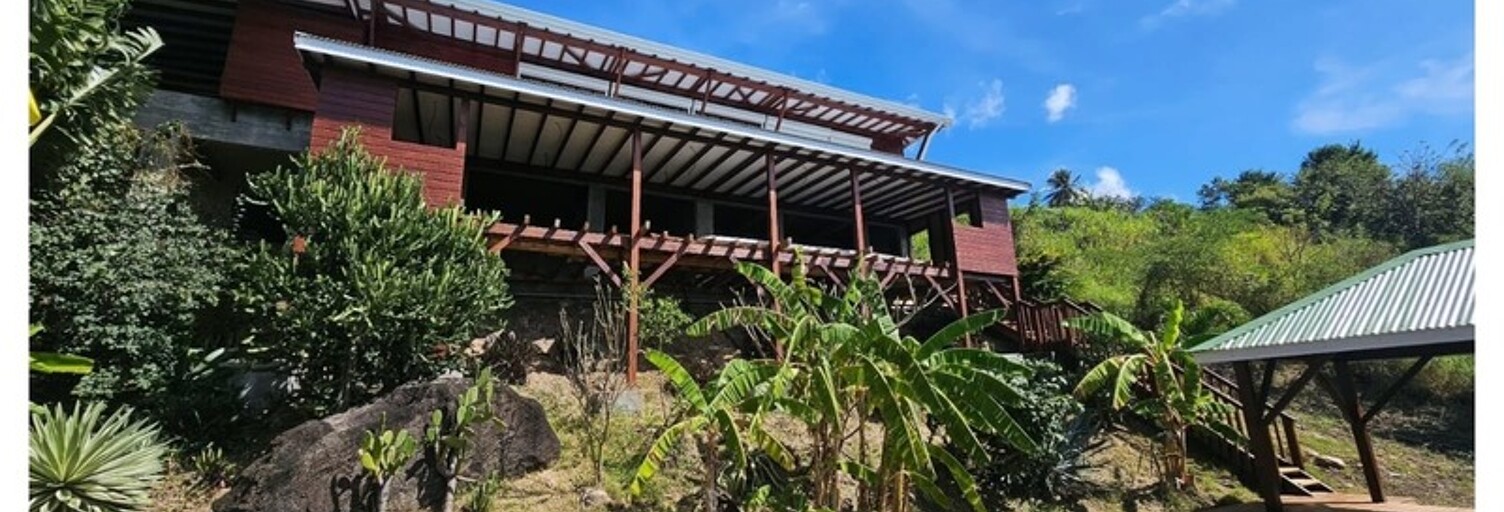 Maison 4 Pièces 152 m² à vendre à Bouillante (97125)