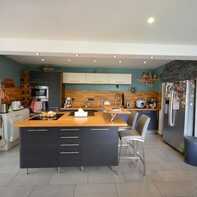 Maison 7 pièces 325000 €