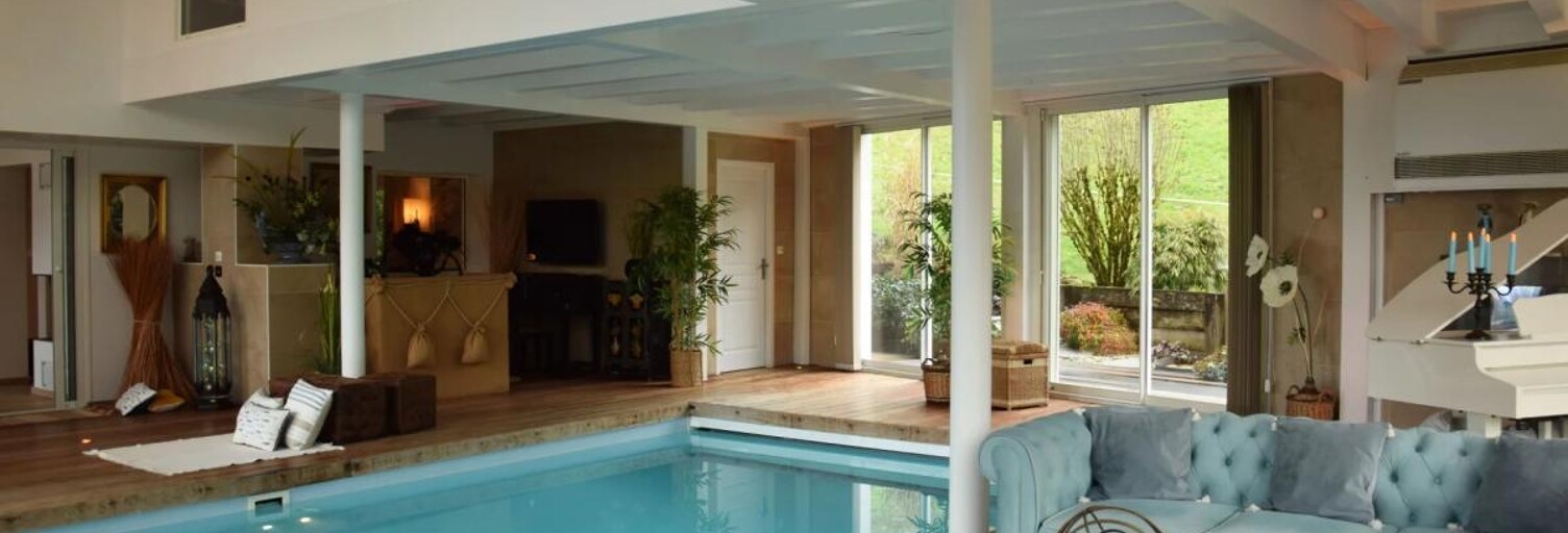 Maison 7 Pièces 298 m² à vendre à Lyaud (74200)