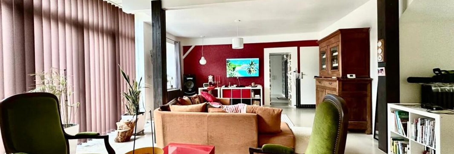 Maison 9 Pièces 219 m² à vendre à Busserolles (24360)