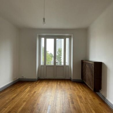 Appartement 3 pièces 595 €