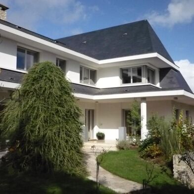 Appartement 1 pièces 630 €