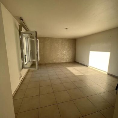 Appartement 3 pièces 1300 €