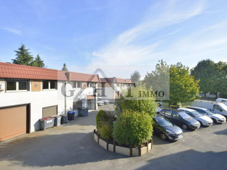 Entrepôt & bureaux 456 m² — photo 1