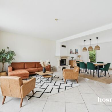 Maison 4 pièces 299900 €