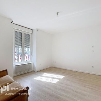 Appartement 2 pièces 390 €