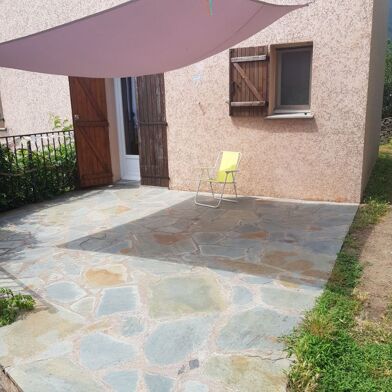 Appartement 3 pièces 730 €