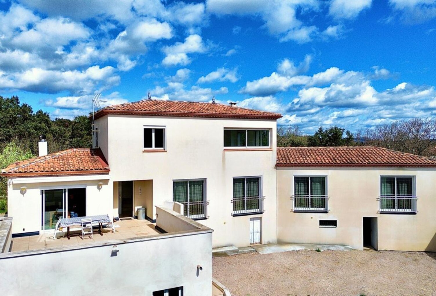 Maison À Vendre — photo 1