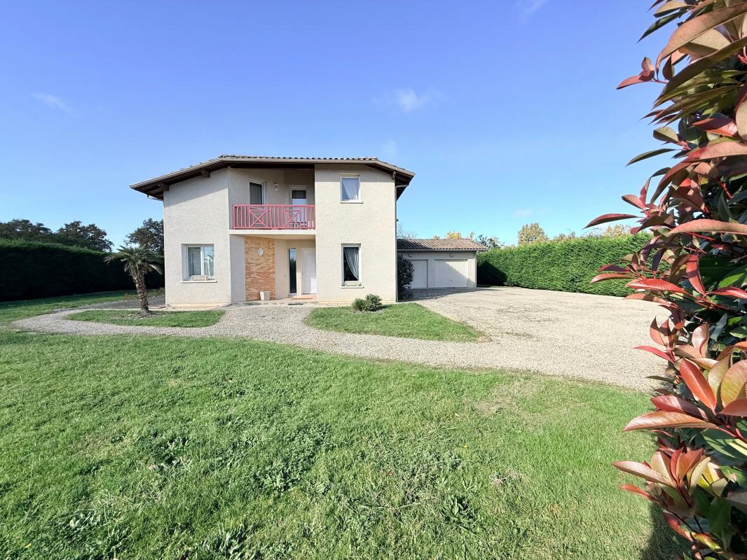 Villa / Maison  T6 à vendre Aire-sur-l'Adour 40800