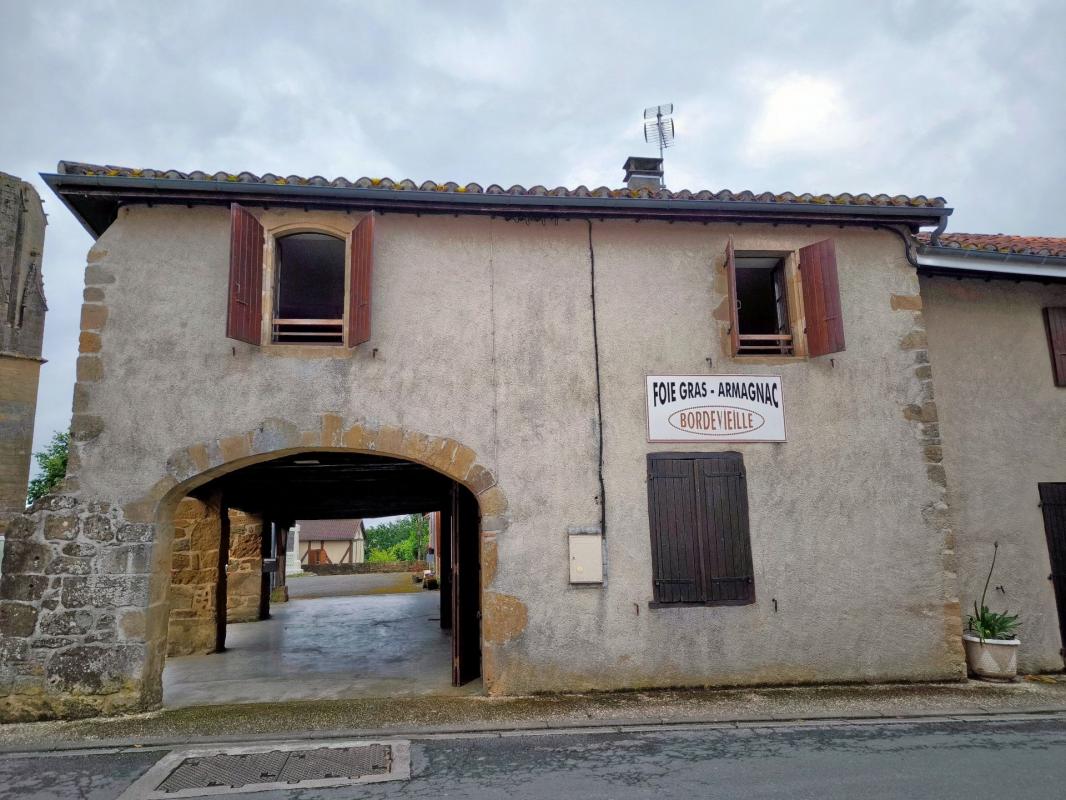 Villa / Maison  T4 à vendre Beaumarchés 32160