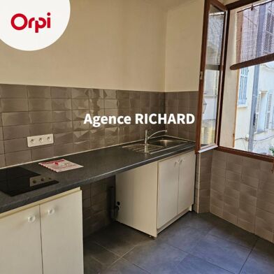 Appartement 1 pièces 530 €