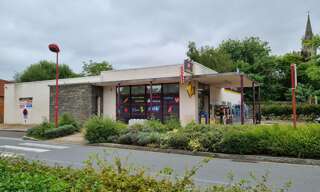 Commerce  286 m² à vendre à La Chapelle-Glain (44670)
