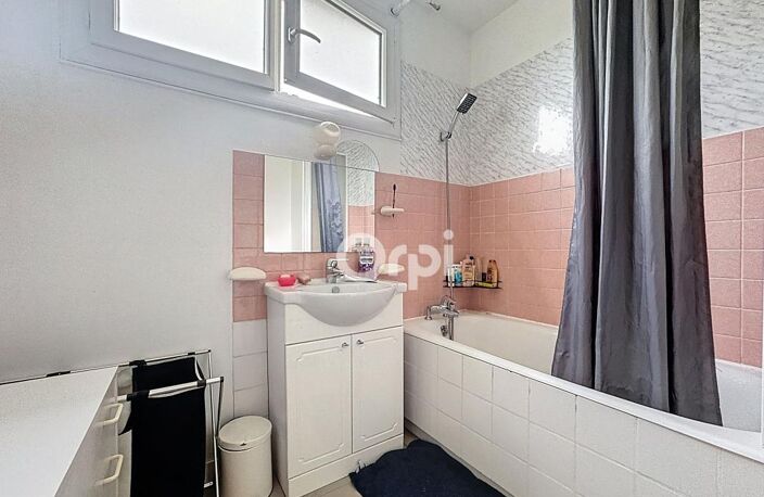 Appartement À Vendre Loué — photo 5