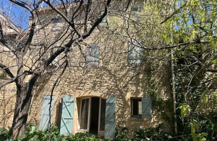 Maison Remoulins en RDC+1 composée de 7 pièce(s) 120 m2 avec jardin piscinable et cour — photo 3