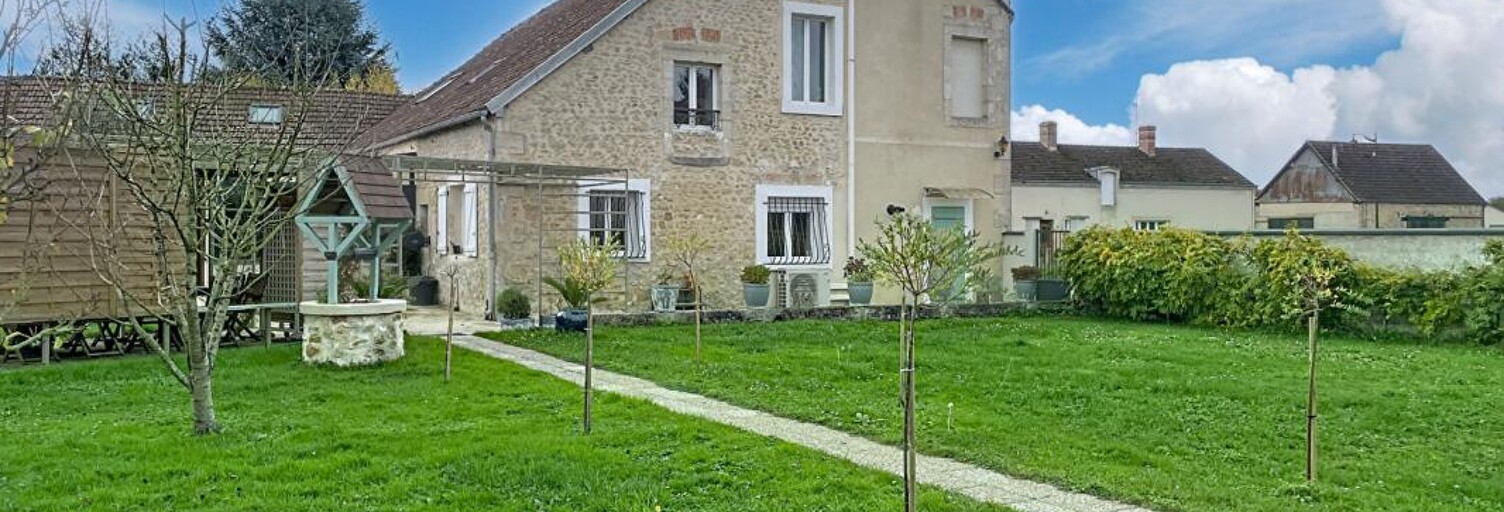 Maison 11 Pièces 343 m² à vendre à Le Mêle-sur-Sarthe (61170)