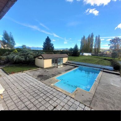 Maison 10 pièces 599000 €