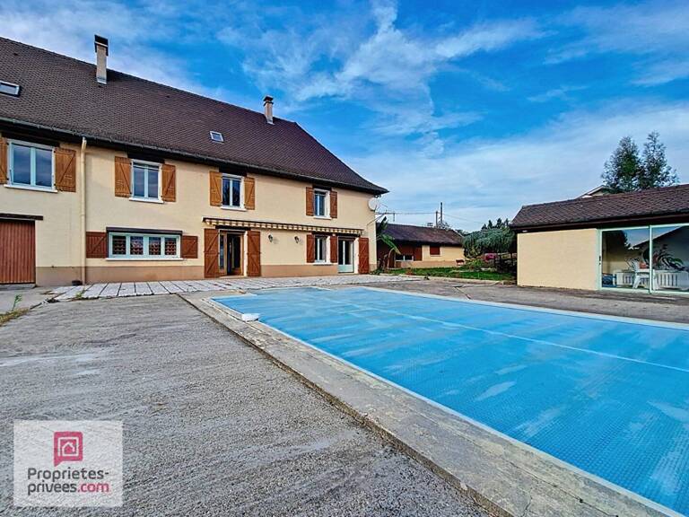 Grande propriété 253 m2 - dépendances aménageables- piscine & espace bien-être — photo 1
