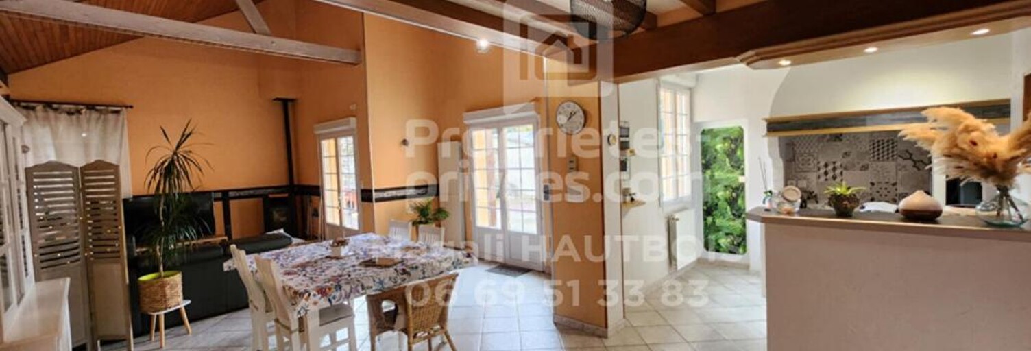 Maison 5 Pièces 123 m² à vendre à Saint-Hilaire-du-Harcouët (50600)