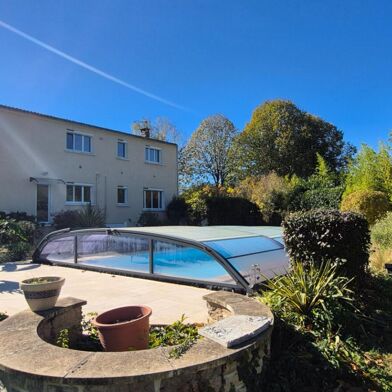 Maison 8 pièces 338000 €