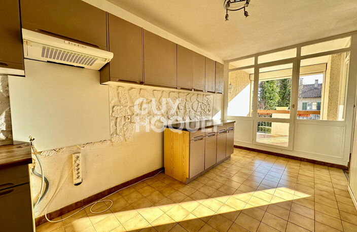 Appartement T3 de 67 m² avec parking et loggia — photo 5