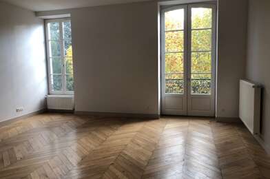 Appartement 4 pièces 1348 €