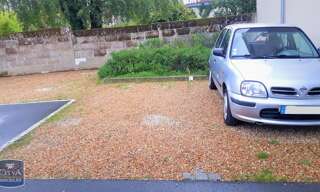 Garage   m² à louer à Angers (49000)