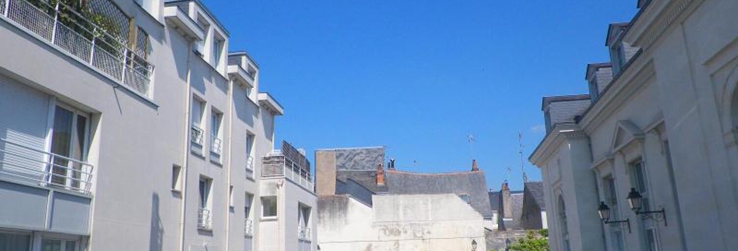 Garage   m² à louer à Tours (37000)