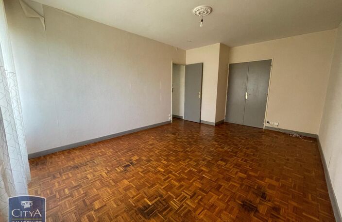 Vente appartement 2 pièces 48 m² Châteauroux (36000) — photo 3