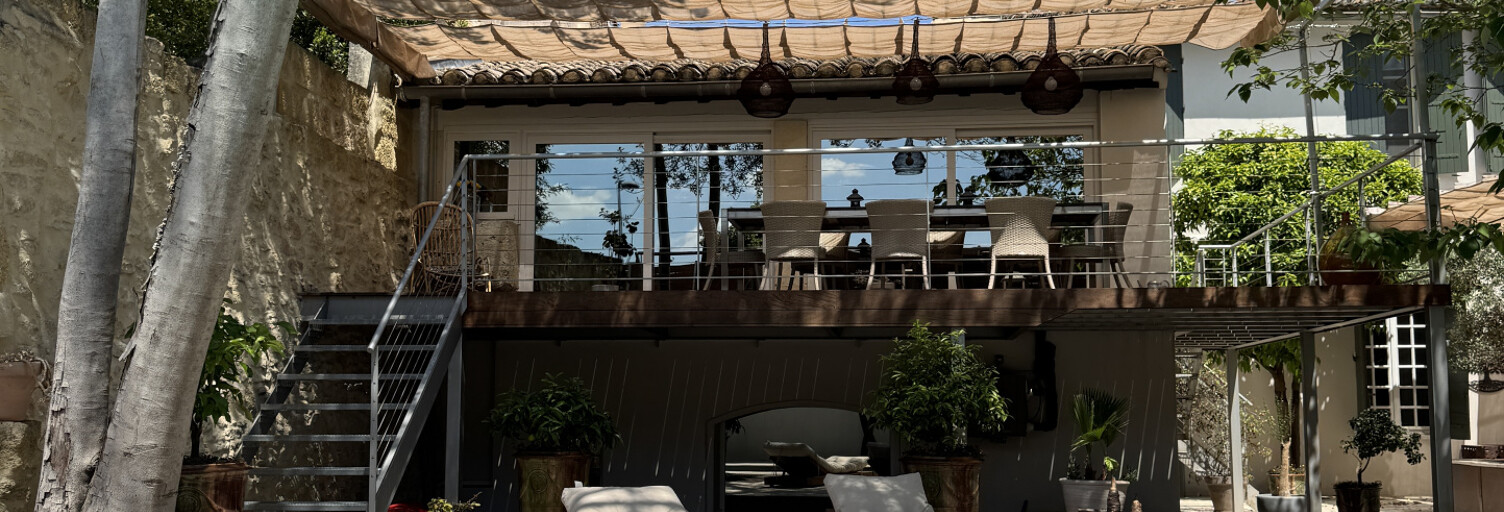 Maison 9 Pièces 300 m² à vendre à Aigues-Vives (30670)