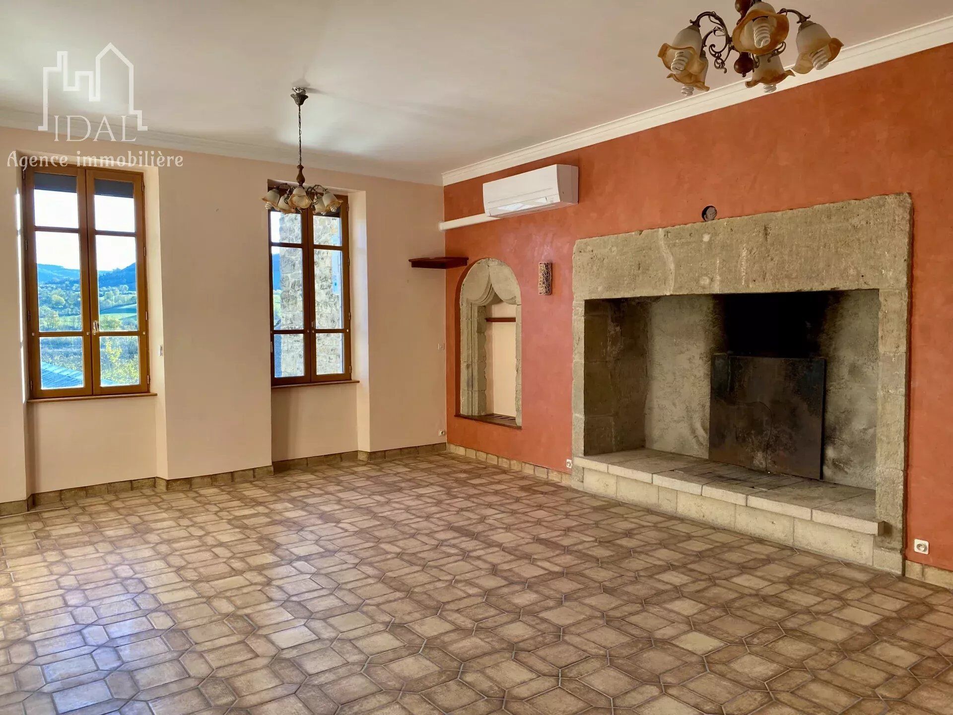 Appartement t3 lapanouse 87 m²