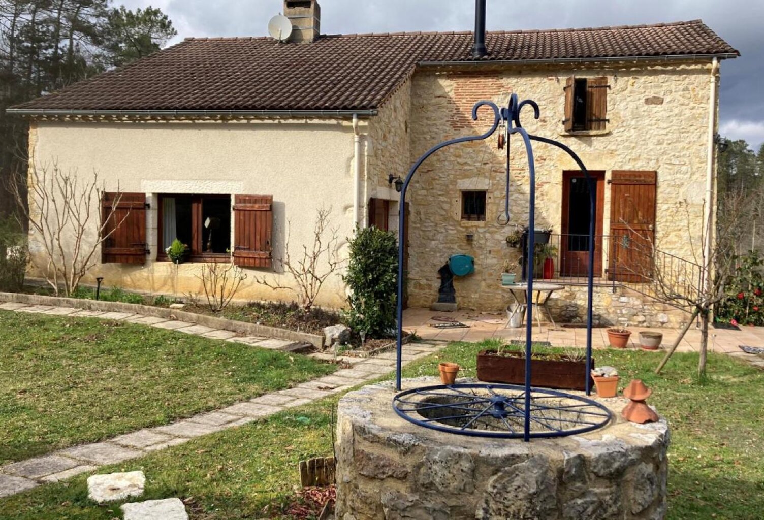 Maison en pierre — photo 1
