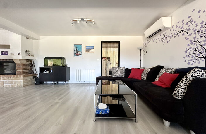 MAISON FAMILIALE T5 GARAGE JARDIN PISCINE — photo 5
