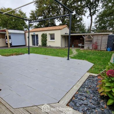 Maison 5 pièces 279900 €