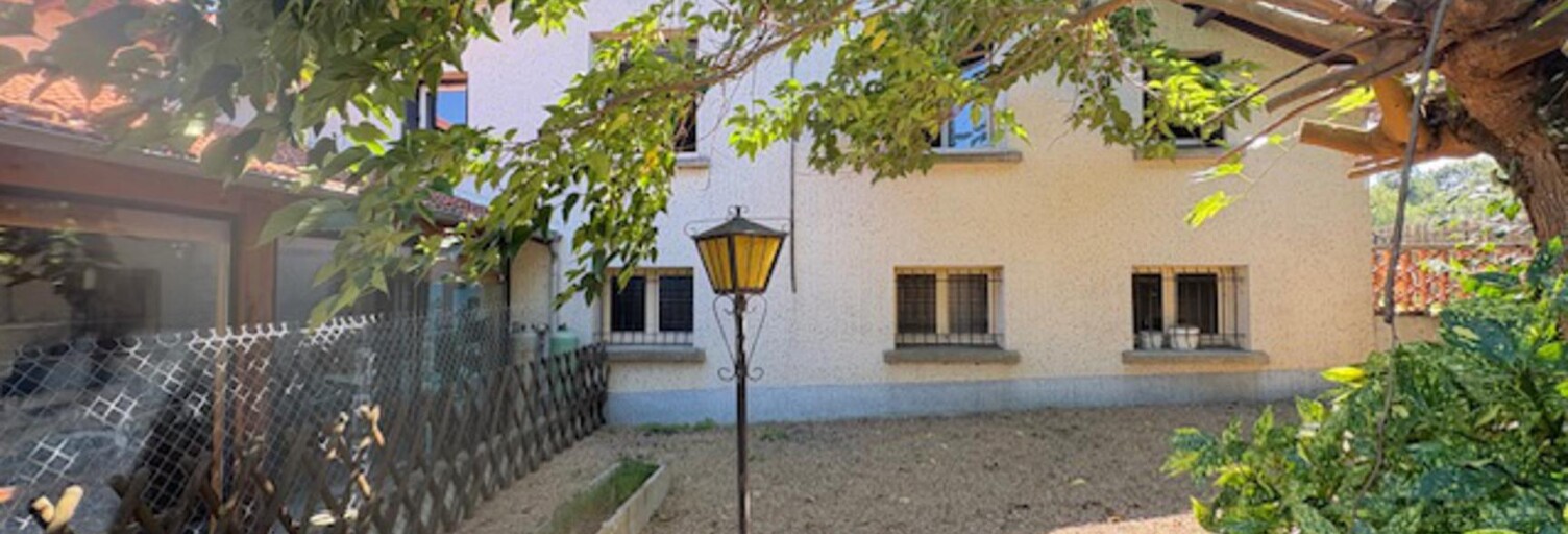 Maison 9 Pièces 300 m² à vendre à Labessière-Candeil (81300)