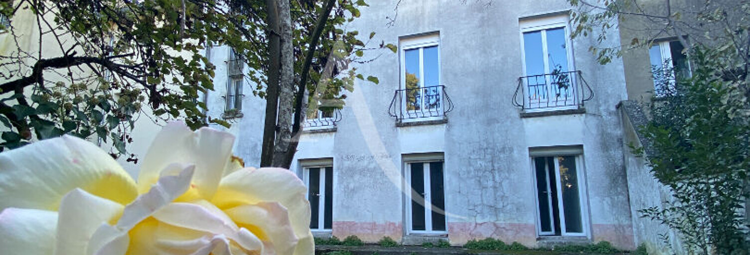 Immeuble  330 m² à vendre à Castelnaudary (11400)