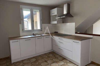 Maison 3 pièces 690 €