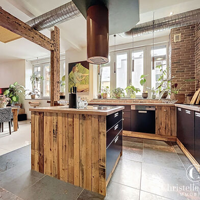 Appartement 5 pièces 367500 €