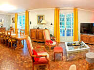 CODOM : Maison d'architecte ? 205 m² ? Terrain 1 300 m²  2 pas du centre ville. — photo 4