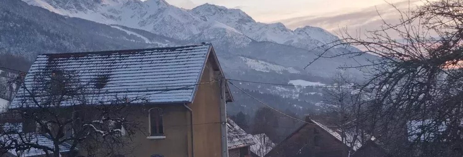 Maison 5 Pièces 163 m² à vendre à Theys (38570)