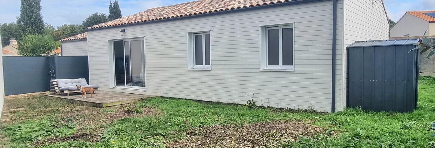 Maison 5 Pièces 78 m² à louer à Coëx (85220)