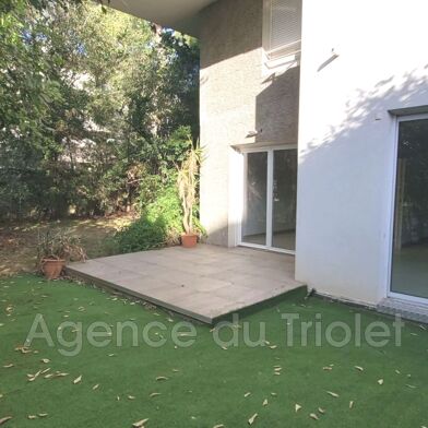 Appartement 4 pièces 1600 €