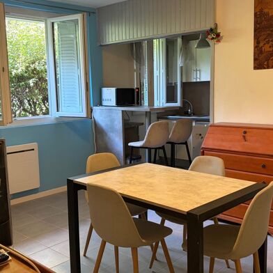 Appartement 3 pièces 690 €