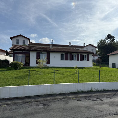 Maison 5 pièces 550000 €