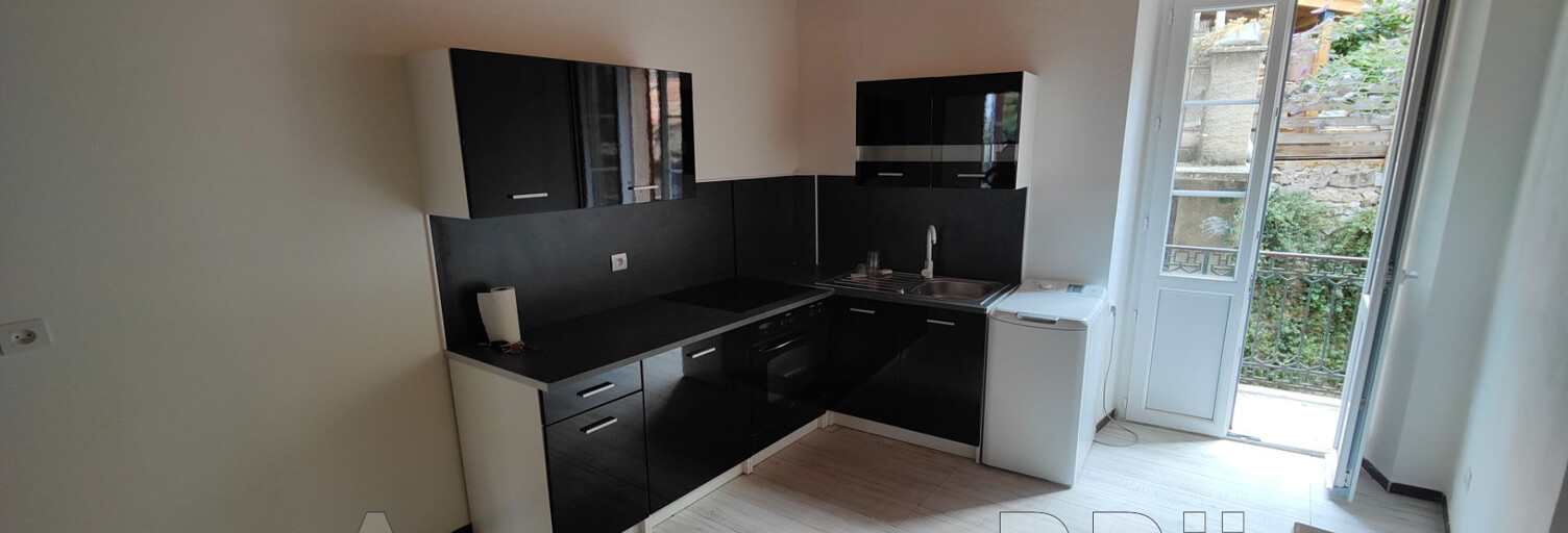 Appartement 7 Pièces 212 m² à vendre à Lucéram (06440)