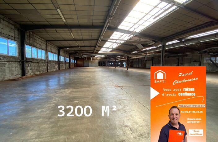 Batiment industriel 3 200m². — photo 2
