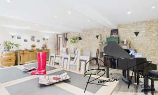 Maison 6 Pièces 221 m² à vendre à Laruscade (33620)