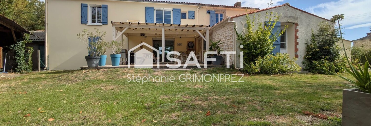 Maison 8 Pièces 201 m² à vendre à La Taillée (85450)