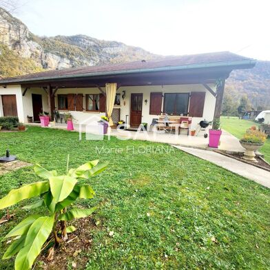 Maison 5 pièces 250000 €