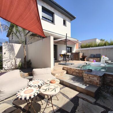 Maison 6 pièces 549000 €