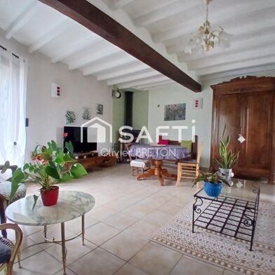 Maison 7 pièces 180000 €